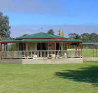 Carolynnes Cottages - Accommodation Batemans Bay