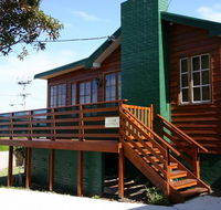 Cedar Cottages Blackmans Bay - Accommodation Batemans Bay