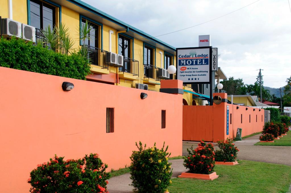 Aitkenvale QLD Accommodation Batemans Bay