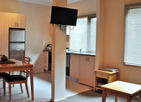 Champagne - Accommodation Batemans Bay 1