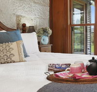 CHRISTOPHERS COTTAGE - Accommodation Batemans Bay