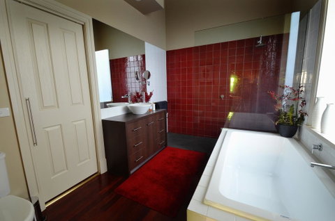 Clement House - Accommodation Batemans Bay 3