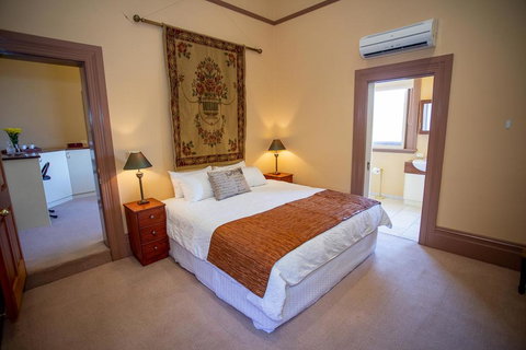 Clocktower Suites - Accommodation Batemans Bay 1