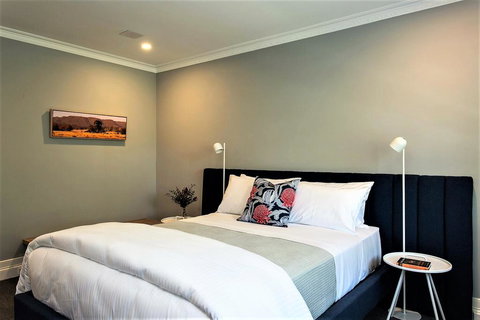 Closeburn House - Accommodation Batemans Bay 2