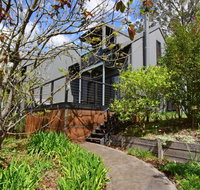 Cloudsong Chalet 2 - Close to the village centre - Accommodation Batemans Bay