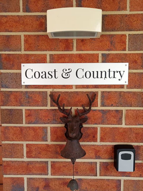 Coast & Country - Accommodation Batemans Bay 3
