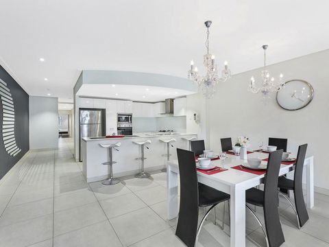 Coast Luxury Apartment 21 - Accommodation Batemans Bay 0