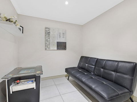 Coast Luxury Apartment 21 - Accommodation Batemans Bay 2