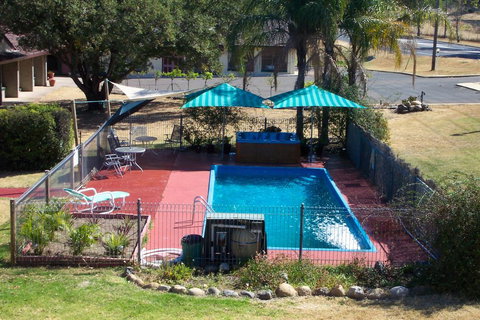 Colonial Inn Motel - Accommodation Batemans Bay 0