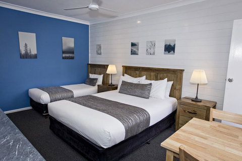Colonial Motel & Apartments - Accommodation Batemans Bay 2