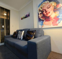 Comfort HS Apartment - Surry Hills - Accommodation Batemans Bay