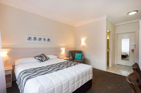 Comfort Inn All Seasons - Accommodation Batemans Bay 3