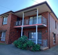Comfortable Bedroom in Bentleigh East - Accommodation Batemans Bay