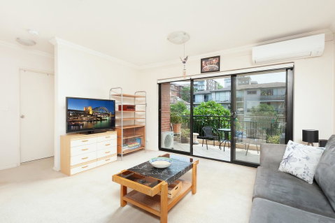 Comfy Coogee 1 Bedroom Hideaway - Accommodation Batemans Bay 1
