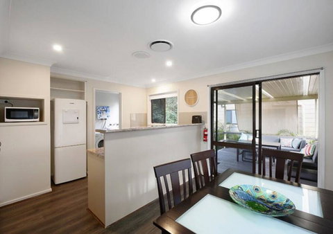 Convenient Location, Close To Tuggerah Lake - Accommodation Batemans Bay 1