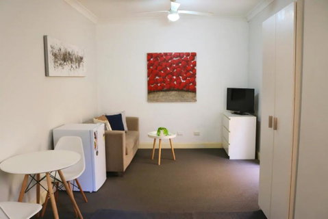 Convenient Studio In Kings Cross - Accommodation Batemans Bay 3