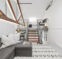 Converted Warehouse City Loft - Accommodation Batemans Bay
