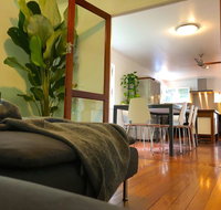 Cool Green Queenslander - Noosaville - Accommodation Batemans Bay
