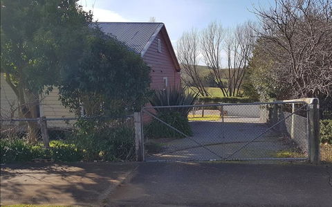 Cottage On Main - Accommodation Batemans Bay 2