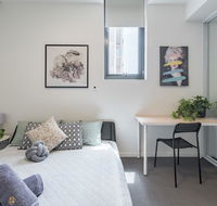 Cozy 2BR Apt 1MinWalkToTrain Bus Shopping Sleeps8 - Accommodation Batemans Bay