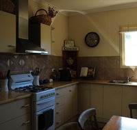 Cream Cottage - Accommodation Batemans Bay