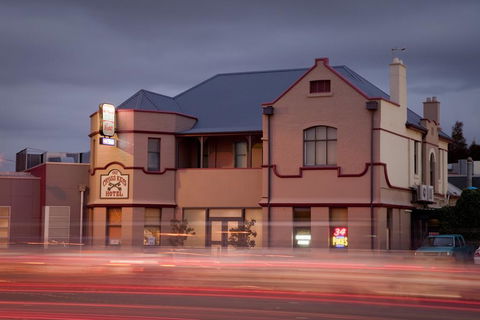 Cross Keys Hotel - Accommodation Batemans Bay 0