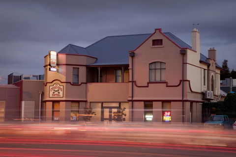 Cross Keys Hotel - Accommodation Batemans Bay 2