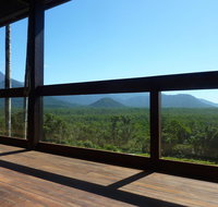 Daintree Holiday Homes - La Vista - Accommodation Batemans Bay