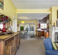 Dalmuir Homestead - Walk To Dromana Beach - Accommodation Batemans Bay