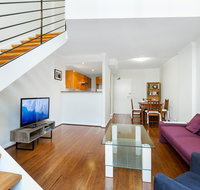 Darlinghurst Fully Self Contained Modern 1 Bed Apartment POP - Accommodation Batemans Bay