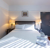 DARLINGHURST STUDIO // SHARED ROOFTOP SPACE - Accommodation Batemans Bay