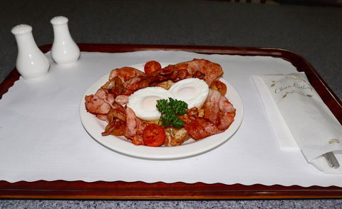 Deniliquin Country Club Motor Inn - Accommodation Batemans Bay 3