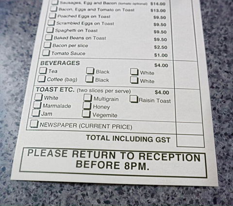 Deniliquin Country Club Motor Inn - Accommodation Batemans Bay 1