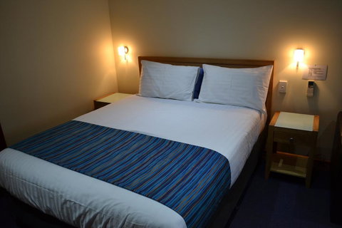 Denman Motor Inn - Accommodation Batemans Bay 2