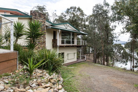Devinegetaway - Accommodation Batemans Bay 1