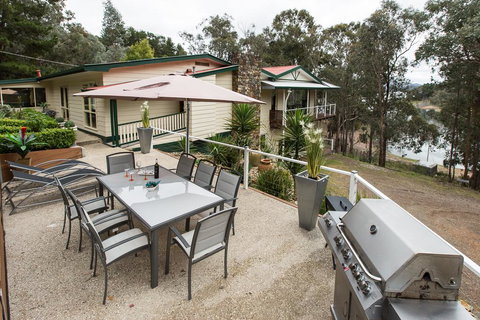 Devinegetaway - Accommodation Batemans Bay 2