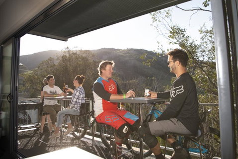 Diana Alpine Lodge - Accommodation Batemans Bay 1