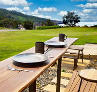 Dolphin Studio Apartment 1a Ocean Street - Accommodation Batemans Bay