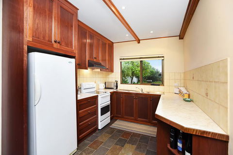 Don Carmella - Accommodation Batemans Bay 1