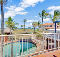 Driftwood on the Beach - Accommodation Batemans Bay