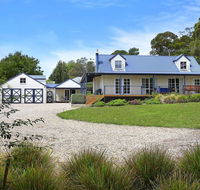 Duncraig House - open fireplace spa pet friendly - Accommodation Batemans Bay