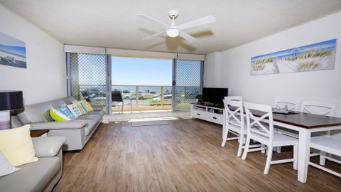 Ebbtide 3 - On Main Beach! - Accommodation Batemans Bay 0