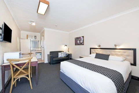 Econo Lodge Savannah Park Tamworth - Accommodation Batemans Bay 0