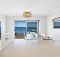 Elanora - Ocean St No.8 - Accommodation Batemans Bay