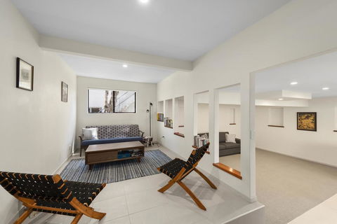 Emerald Seas Beach House - Accommodation Batemans Bay 3