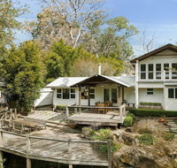 Equanimity - Beautiful character filled house - Accommodation Batemans Bay