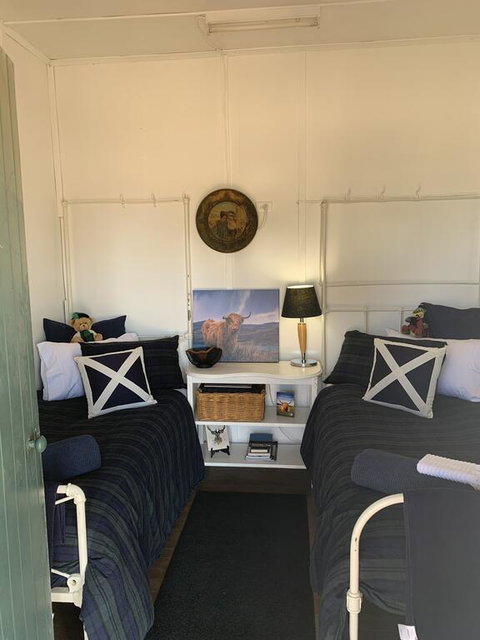 Evanston Station - Accommodation Batemans Bay 1