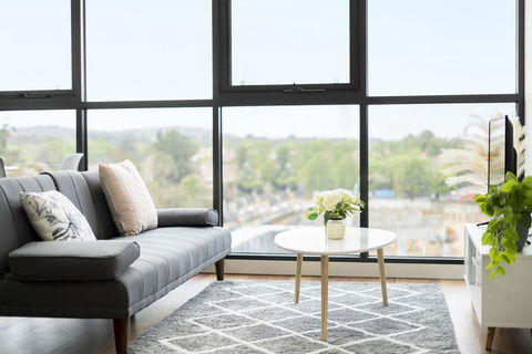 Executive City-centre Apartment With Parking - Accommodation Batemans Bay 3