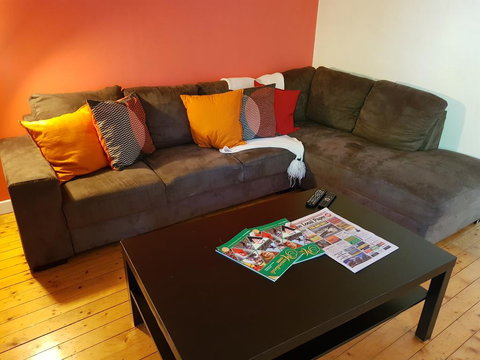 Family Getaway In Eildon - Pet Friendly - Accommodation Batemans Bay 3