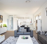 Family Size Apartment Close to Westmead Hospital - Accommodation Batemans Bay